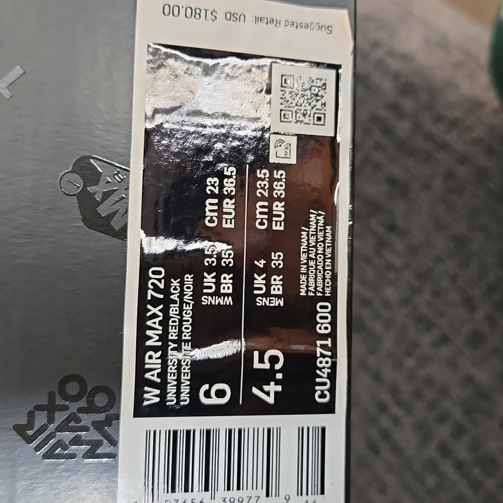 AIR MAX 720 - Picture 6 of 6